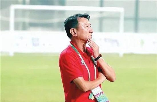 美女被草出白浆